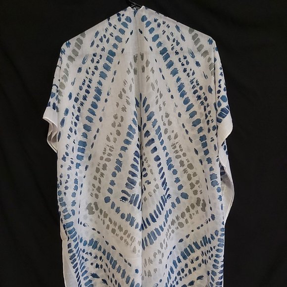 Kimono Top - Picture 2 of 3